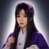 数据分析师陈默，戴眼镜，正在电脑前分析美女被c视频相关词搜索趋势